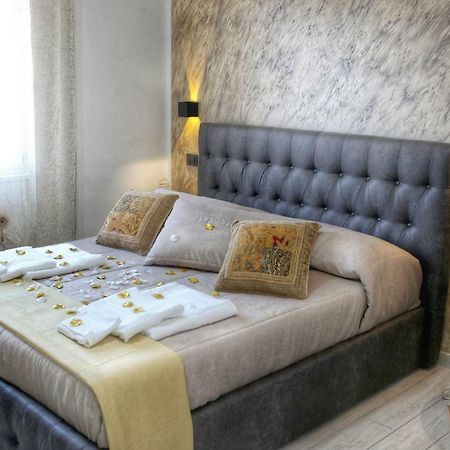 Domus Michaeli B&B פומפיי מראה חיצוני תמונה